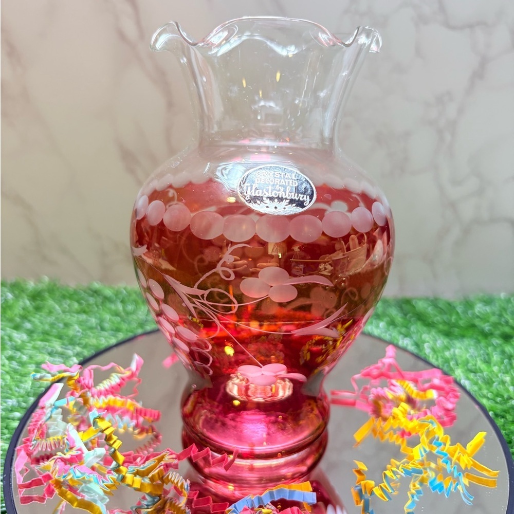 Vintage Cranberry Glass Etched 6.5” Decorated Vase by Glastonbury-Pre-owned, EUC